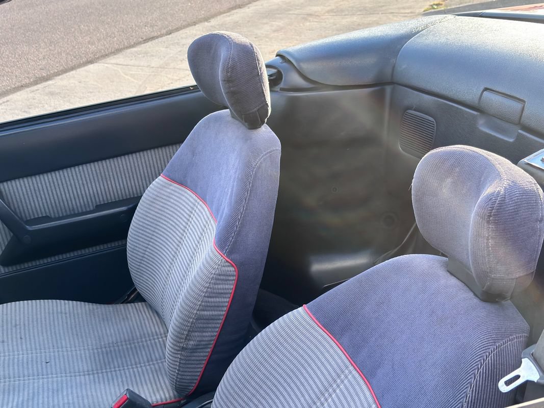 Used 1991 Geo Metro LSi FWD image 12
