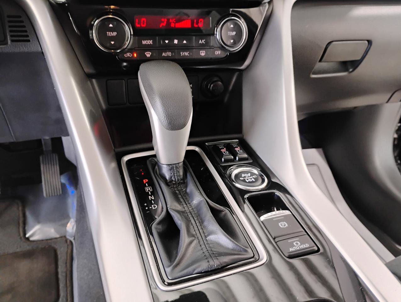 Used 2024 Mitsubishi Eclipse Cross SE image 59