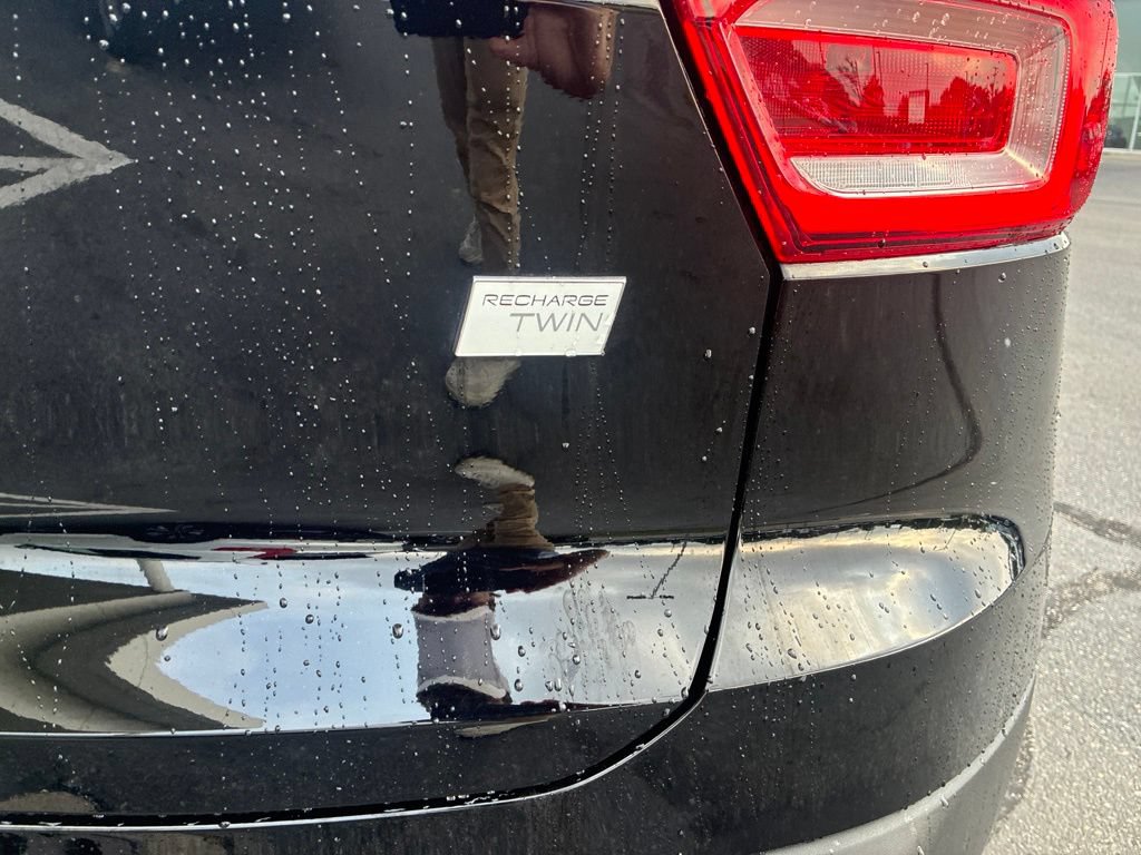 Used 2023 Volvo XC40 Recharge Plus AWD/4WD image 4