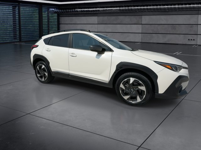 Used 2024 Subaru Crosstrek 2.5i Limited AWD/4WD image 2