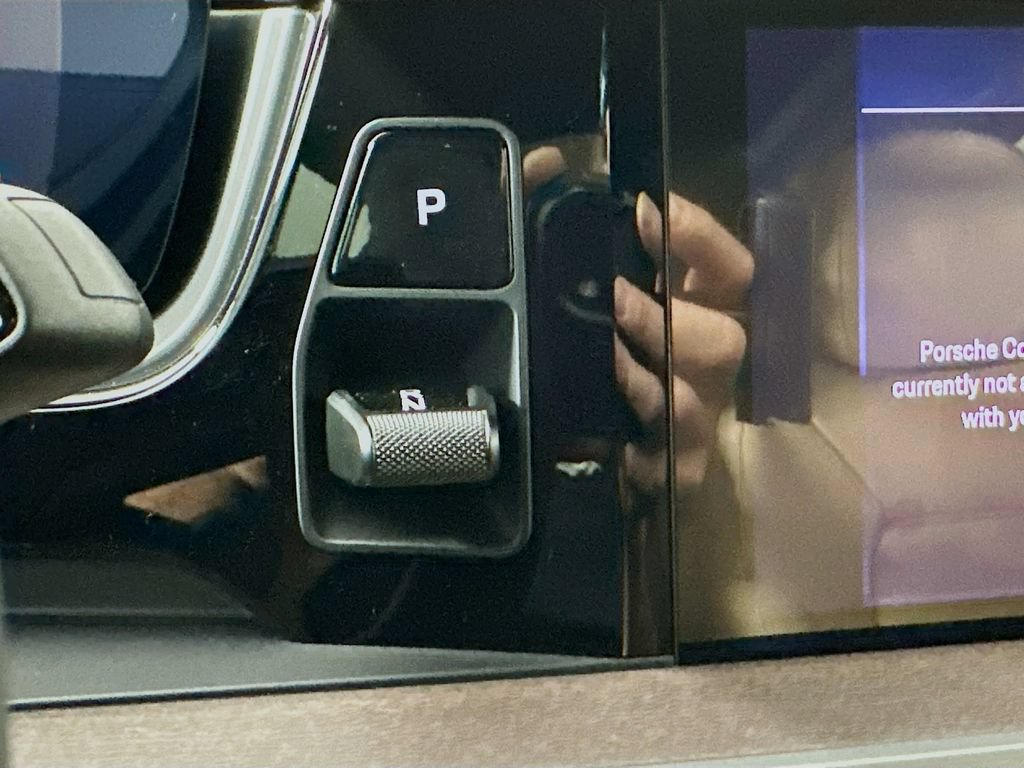 New 2026 Porsche Cayenne Coupe AWD/4WD image 18