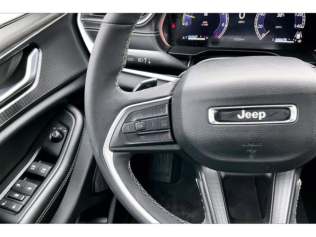 Certified 2025 Jeep Grand Cherokee L Laredo w/ Luxury Tech Group I image 25