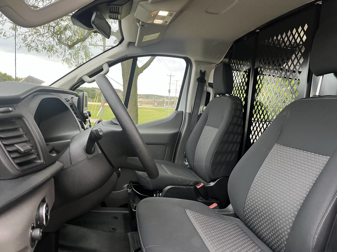 Used 2024 Ford Transit 250 Low Roof w/ Exterior Upgrade Package image 26