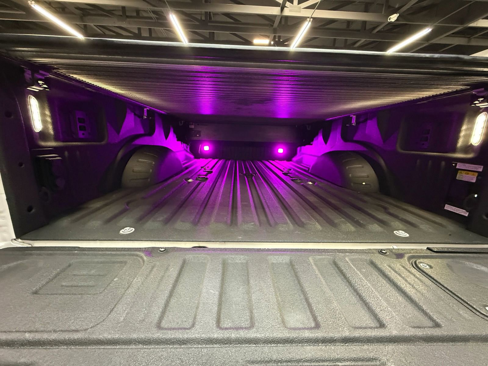 Used 2024 Ford F450 Limited w/ FX4 Off-Road Package image 37