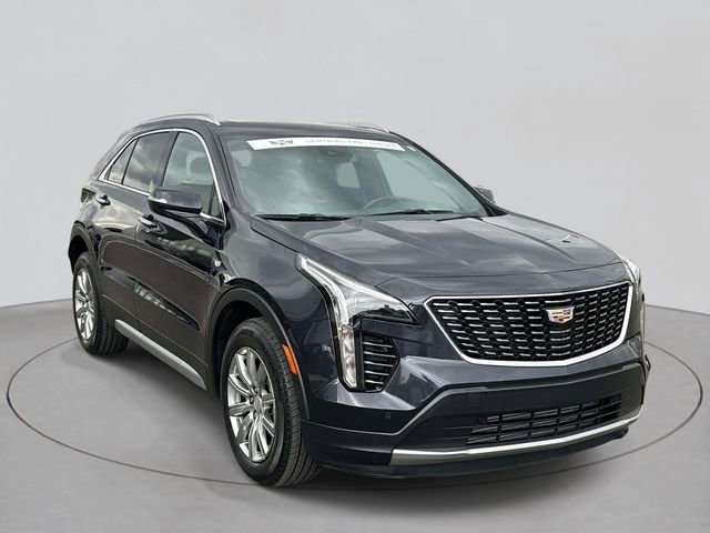 Certified 2023 Cadillac XT4 Premium Luxury w/ Cold Weather Package AWD/4WD image 3
