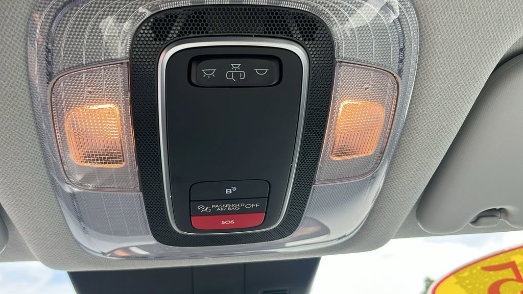 Used 2025 Hyundai Kona SEL image 15