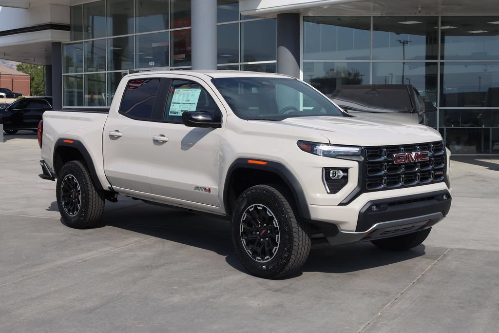 New 2026 GMC Canyon AT4 AWD/4WD image 8