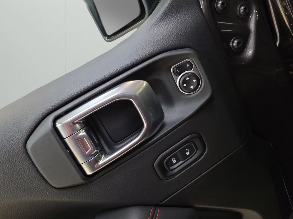 New 2026 Jeep Wrangler Unlimited Rubicon image 13