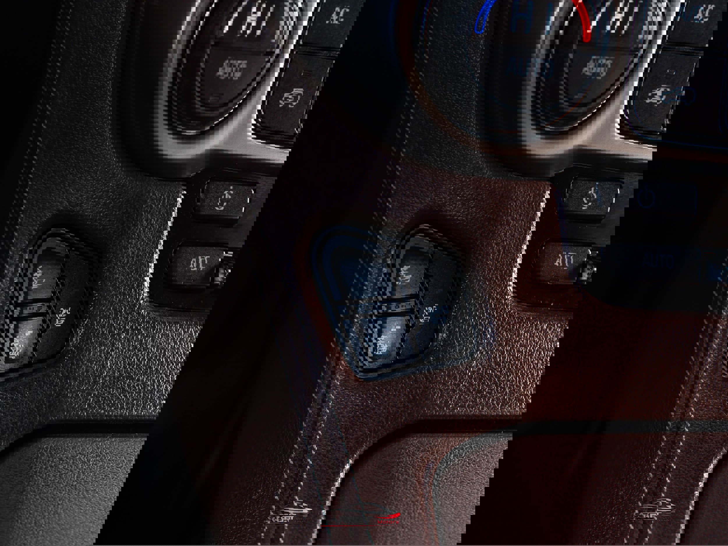 Used 2015 Chevrolet Tahoe LTZ image 33