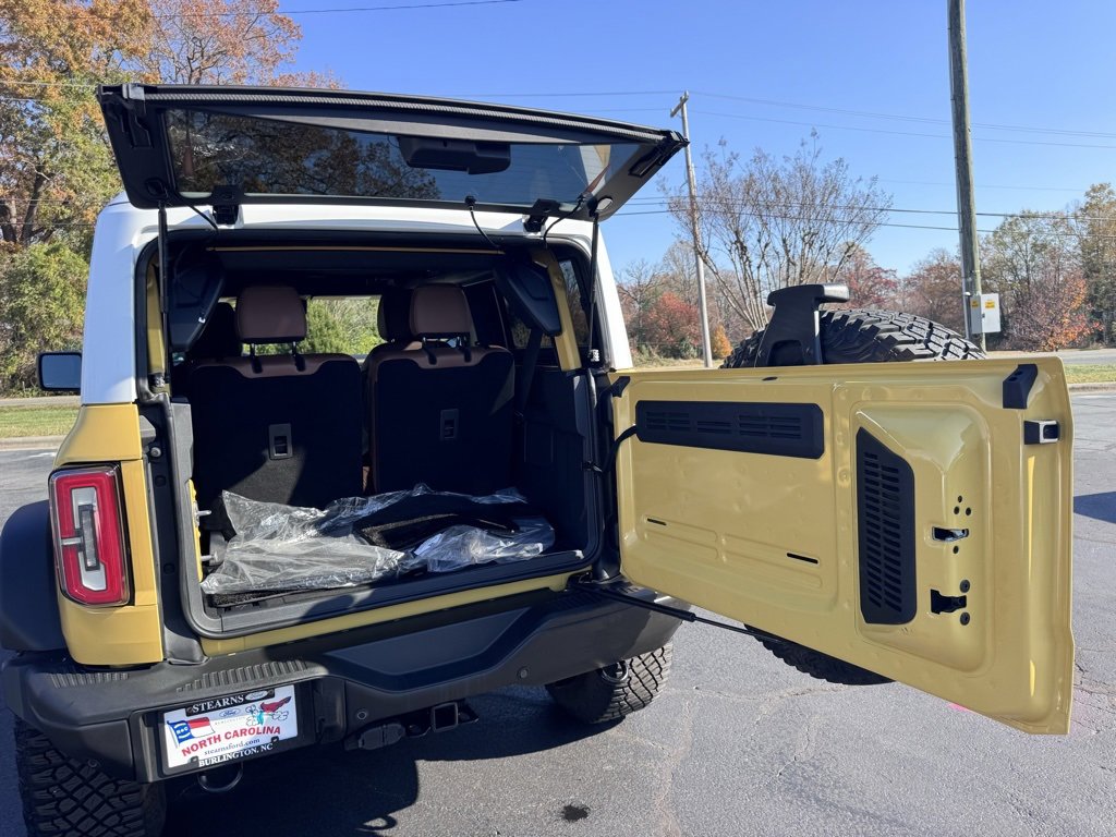 Used 2023 Ford Bronco Heritage Edition image 38