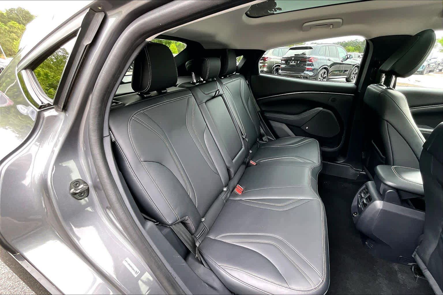 Used 2021 Ford Mustang Mach-E Premium RWD image 19