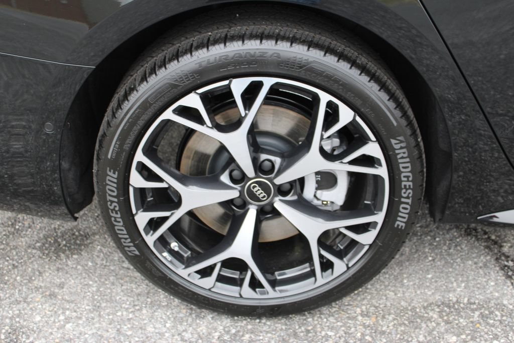 Used 2026 Audi A6 Premium Plus w/ Premium Plus Package AWD/4WD image 38