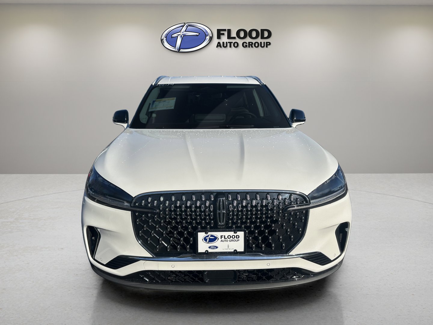 New 2026 Lincoln Aviator Premiere image 2