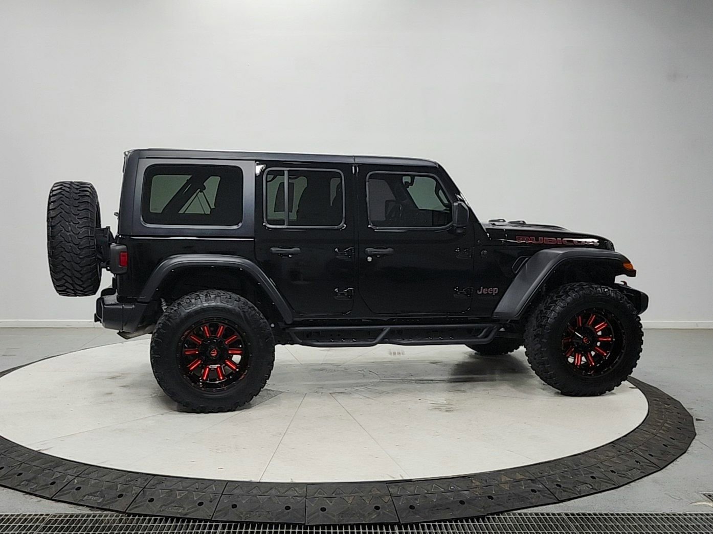 Used 2021 Jeep Wrangler Unlimited Rubicon AWD/4WD image 8