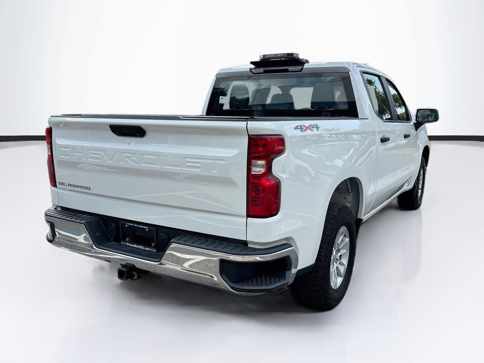Used 2023 Chevrolet Silverado 1500 W/T w/ Trailering Package AWD/4WD image 7