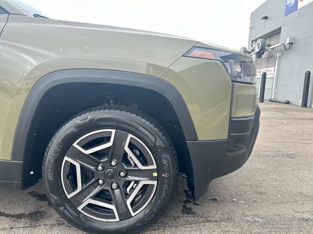 New 2026 Jeep Cherokee Laredo AWD/4WD image 12
