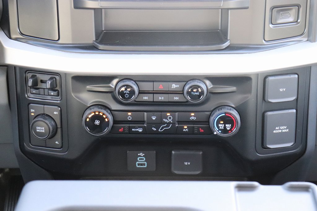 New 2026 Ford F450 XLT w/ XLT Value Package image 23