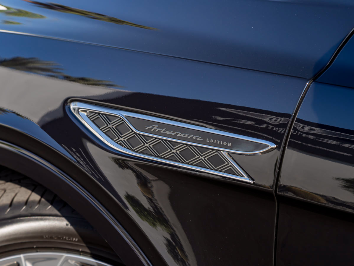 New 2027 Bentley Bentayga AWD/4WD image 15