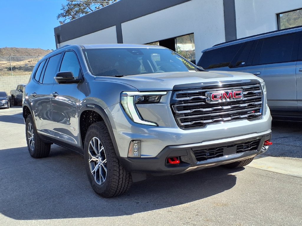 New 2027 GMC Acadia AT4 w/ Luxury Package AWD/4WD image 3
