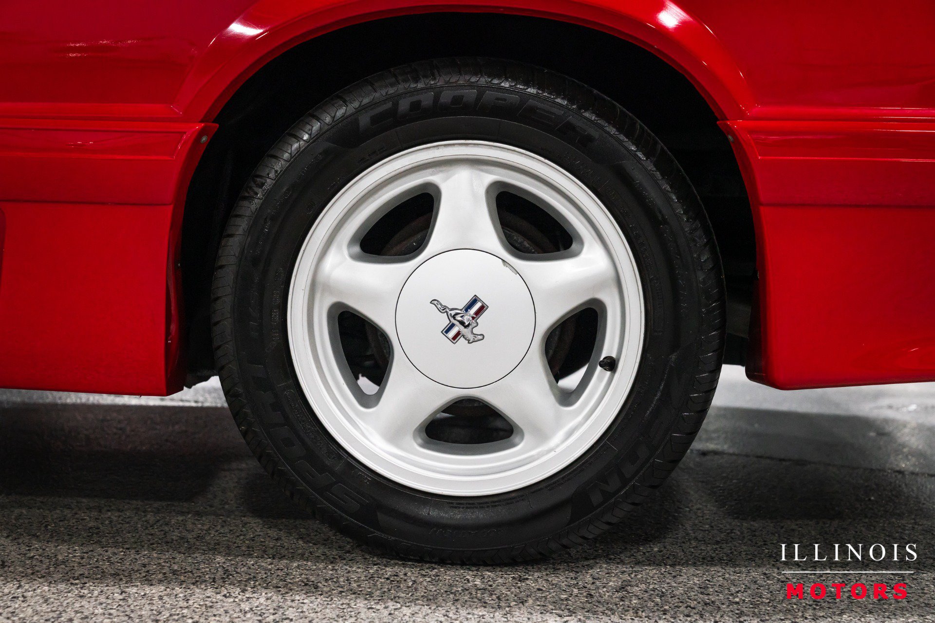 Used 1991 Ford Mustang GT RWD image 10