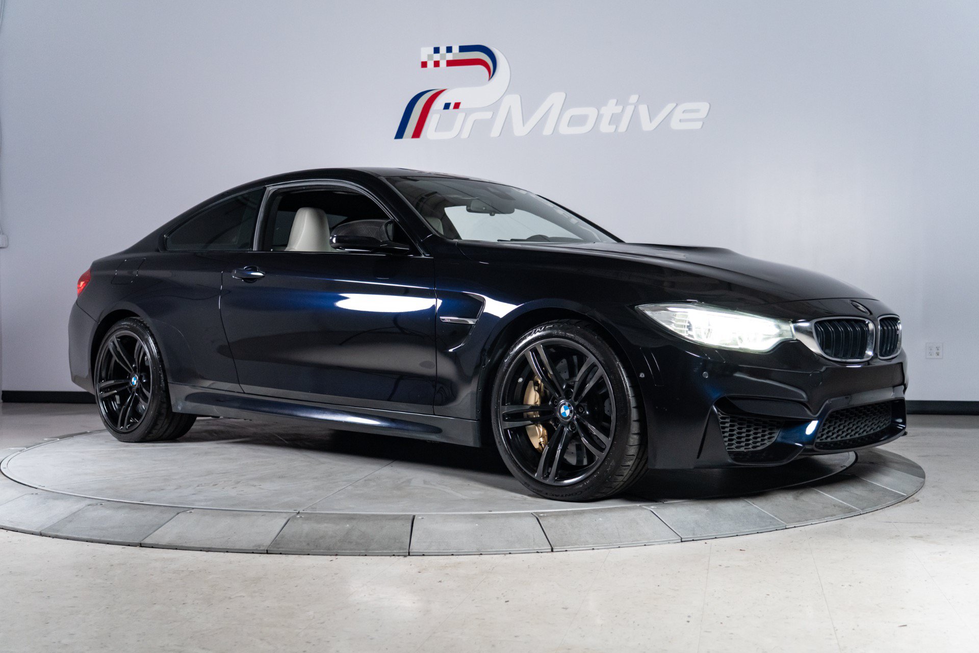 Used 2015 BMW M4 Coupe RWD image 13