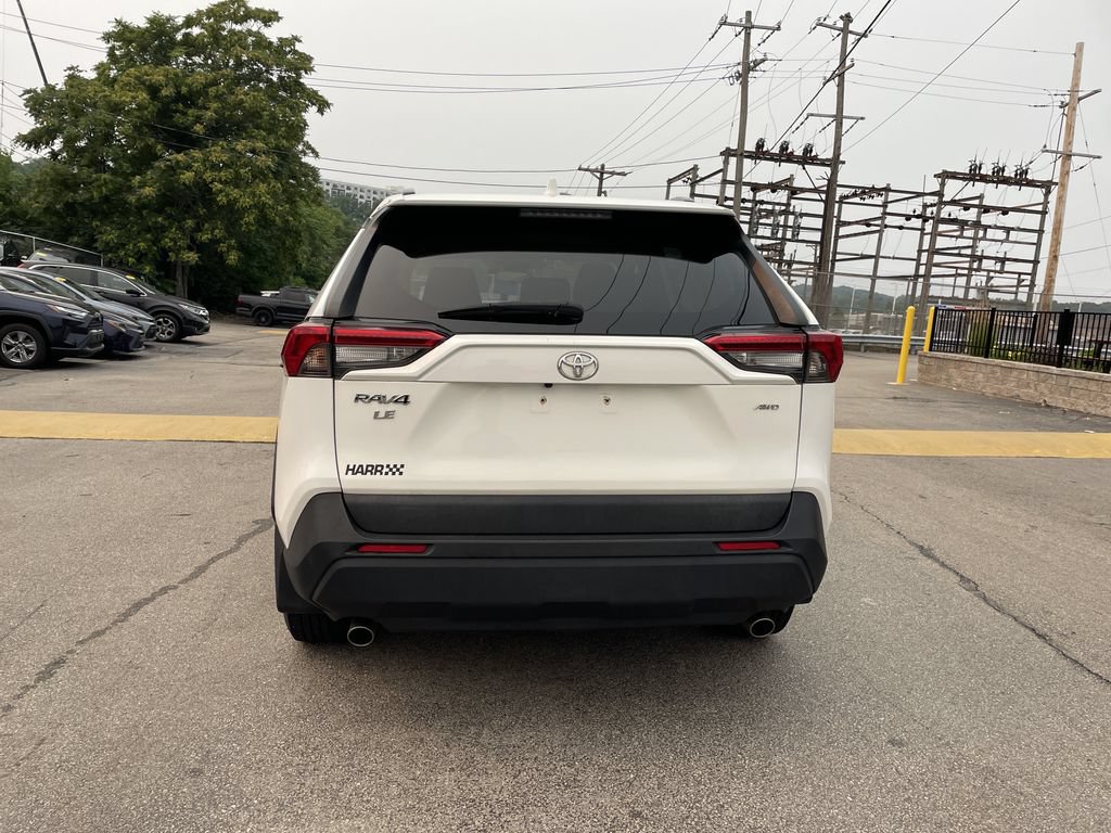 Certified 2020 Toyota RAV4 LE w/ All Weather Liner Package AWD/4WD image 4
