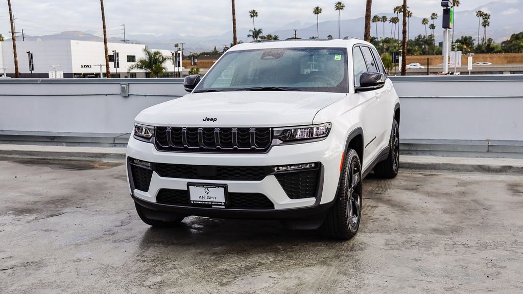 New 2026 Jeep Grand Cherokee Limited AWD/4WD image 4