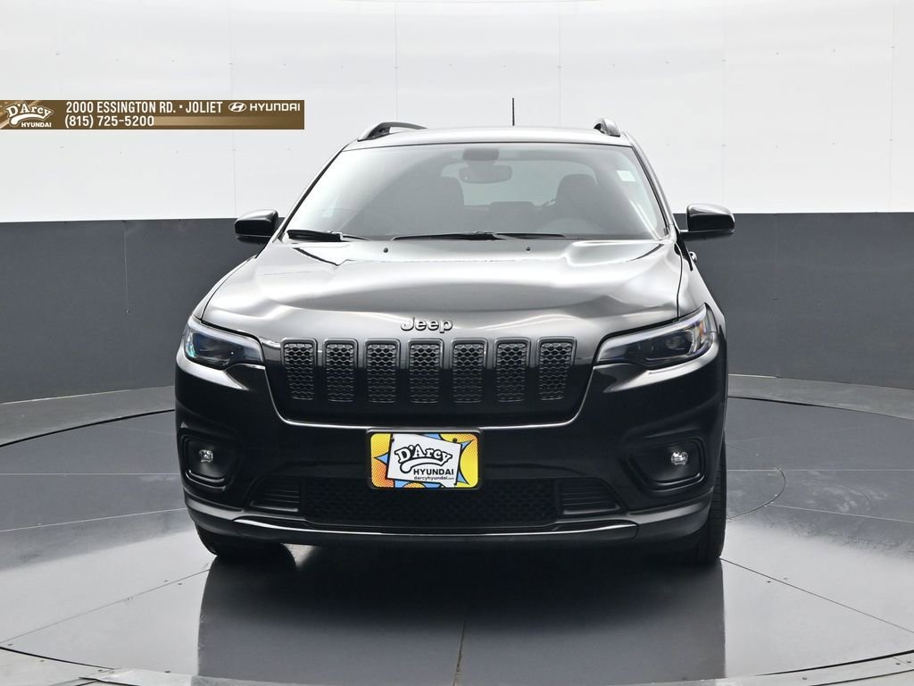 Used 2019 Jeep Cherokee Latitude Plus FWD image 2