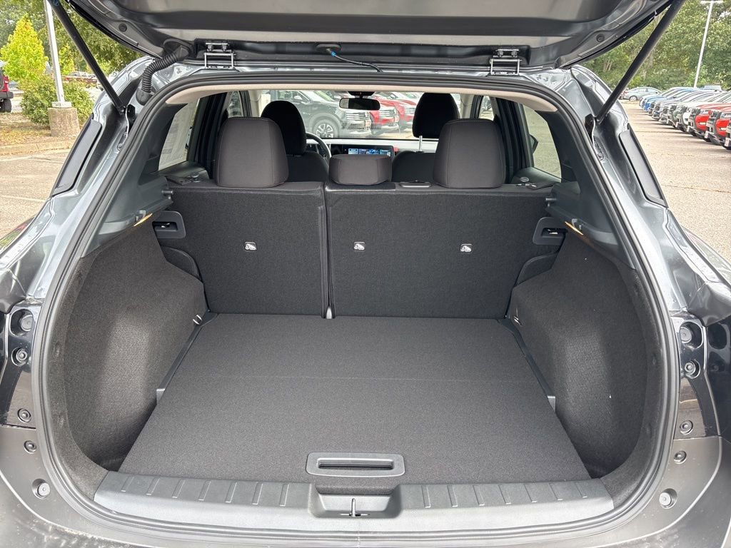 New 2026 Nissan Kicks SV w/ SV Premium Package FWD image 16