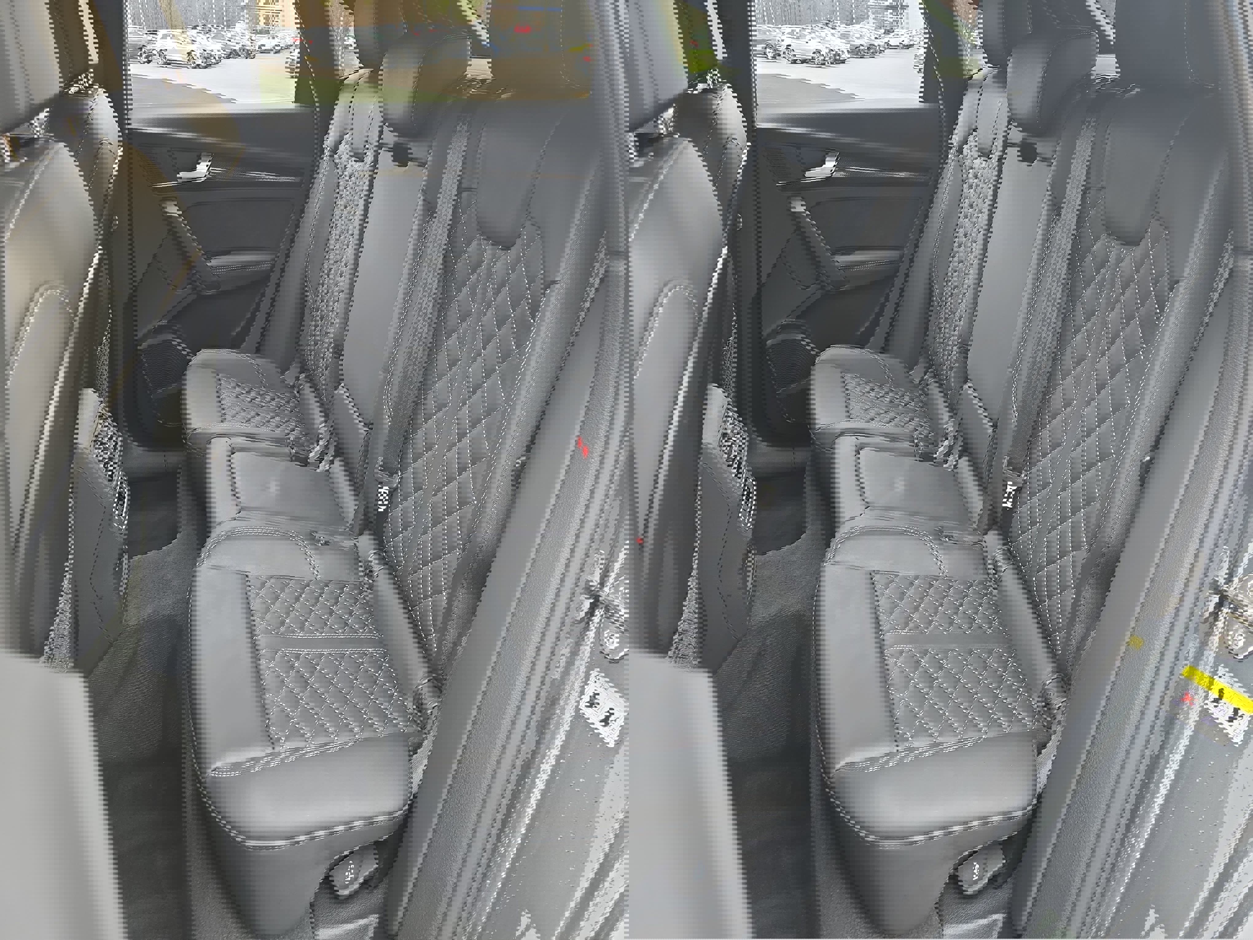 Used 2024 Audi SQ5 Prestige image 14