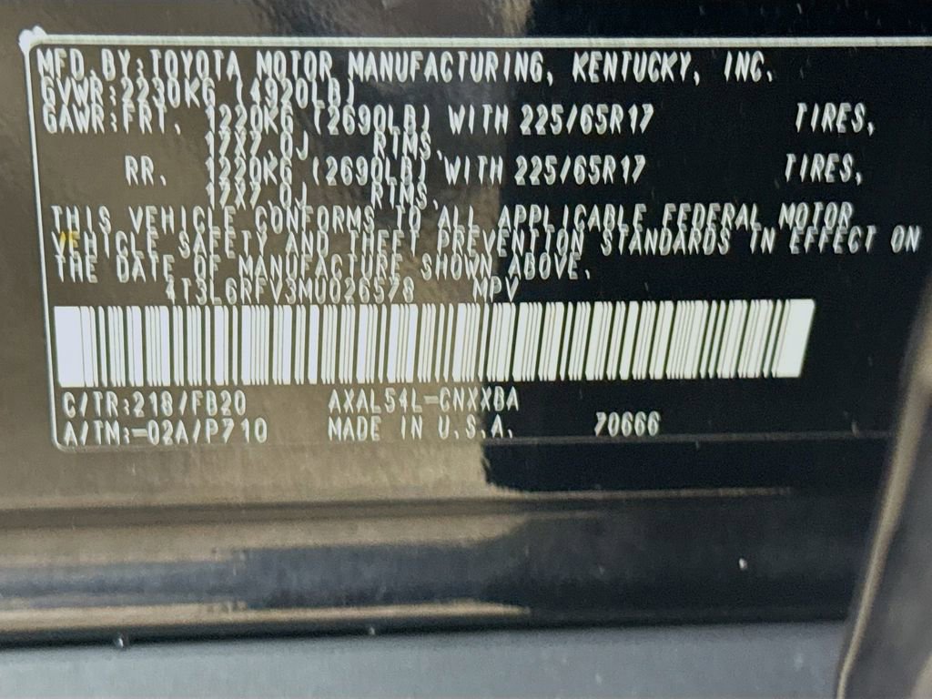 Certified 2021 Toyota RAV4 LE image 31