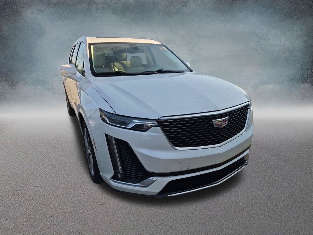 Certified 2025 Cadillac XT6 Premium Luxury w/ LPO, Floor Liner Package AWD/4WD image 49