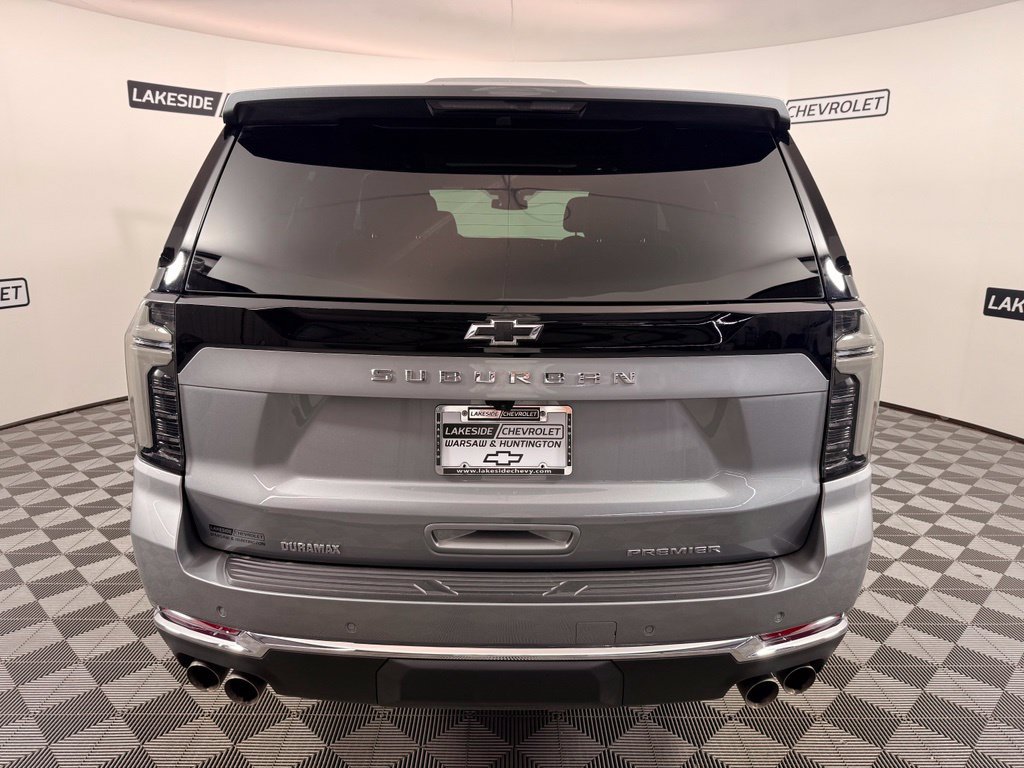 Used 2026 Chevrolet Suburban Premier w/ Sun And Tow Package AWD/4WD image 5
