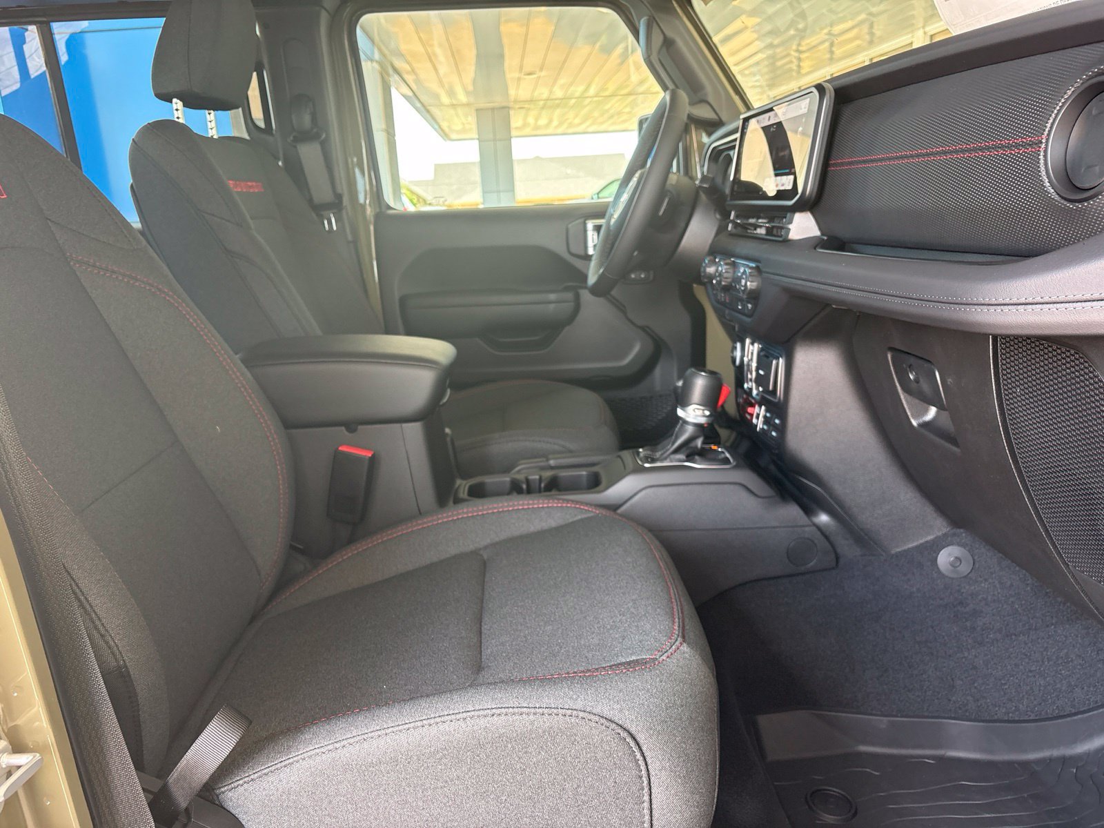 New 2026 Jeep Gladiator Sport AWD/4WD image 17
