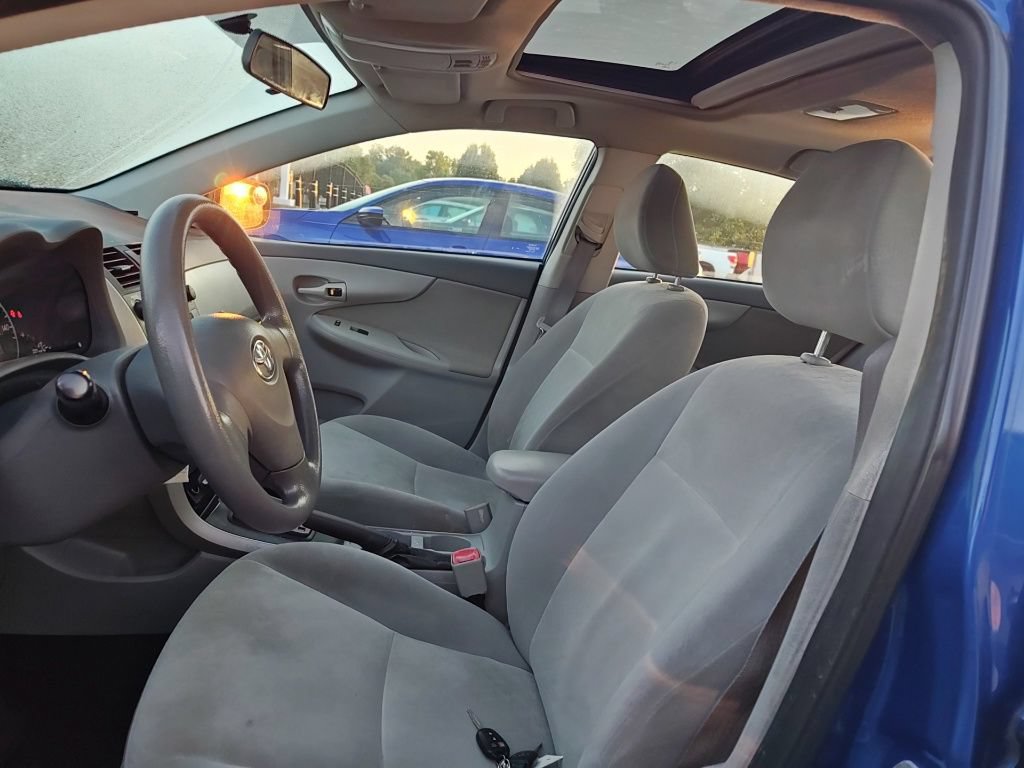 Used 2009 Toyota Corolla LE FWD image 6