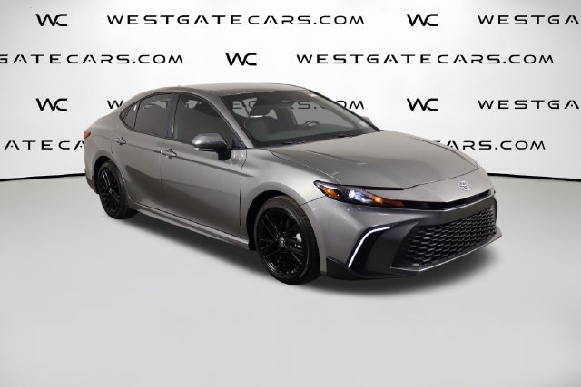 Used 2026 Toyota Camry SE FWD image 45