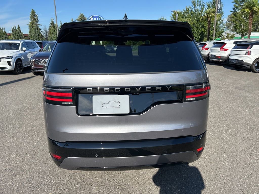 New 2025 Land Rover Discovery Dynamic SE image 6