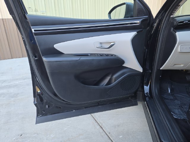 Certified 2024 Hyundai Tucson SEL FWD image 12