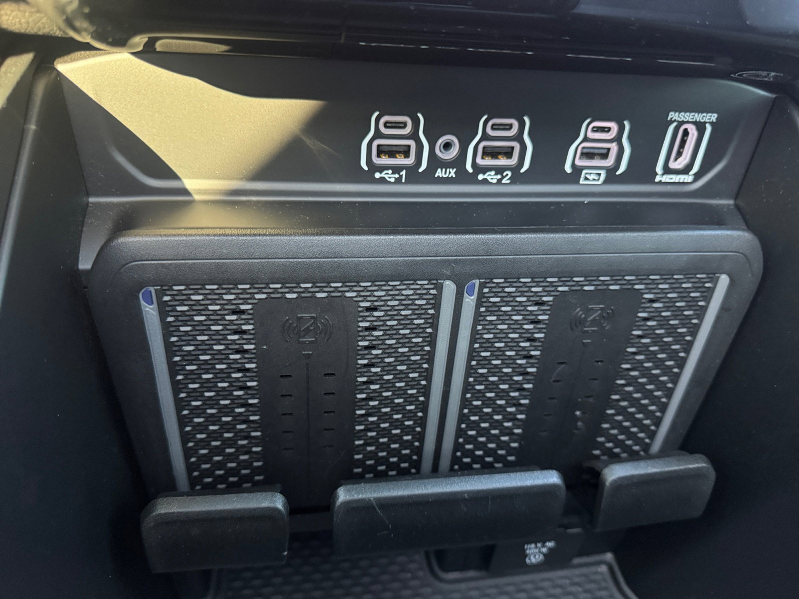 Used 2026 RAM 3500 Limited AWD/4WD image 25