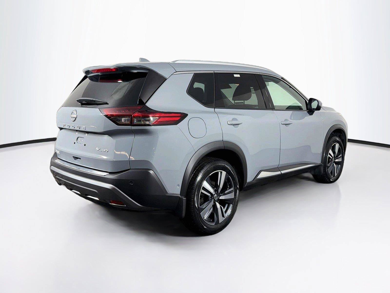 Used 2023 Nissan Rogue SL w/ SL Premium Package AWD/4WD image 11