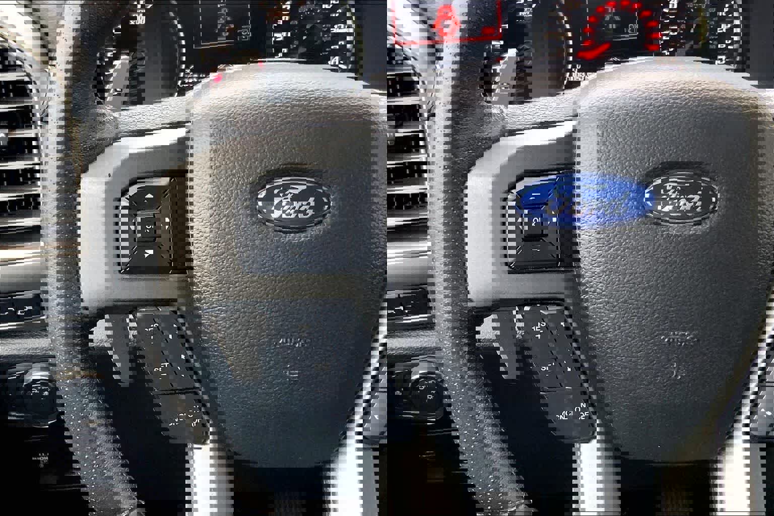 Used 2020 Ford F150 Raptor w/ Equipment Group 802A Luxury image 24