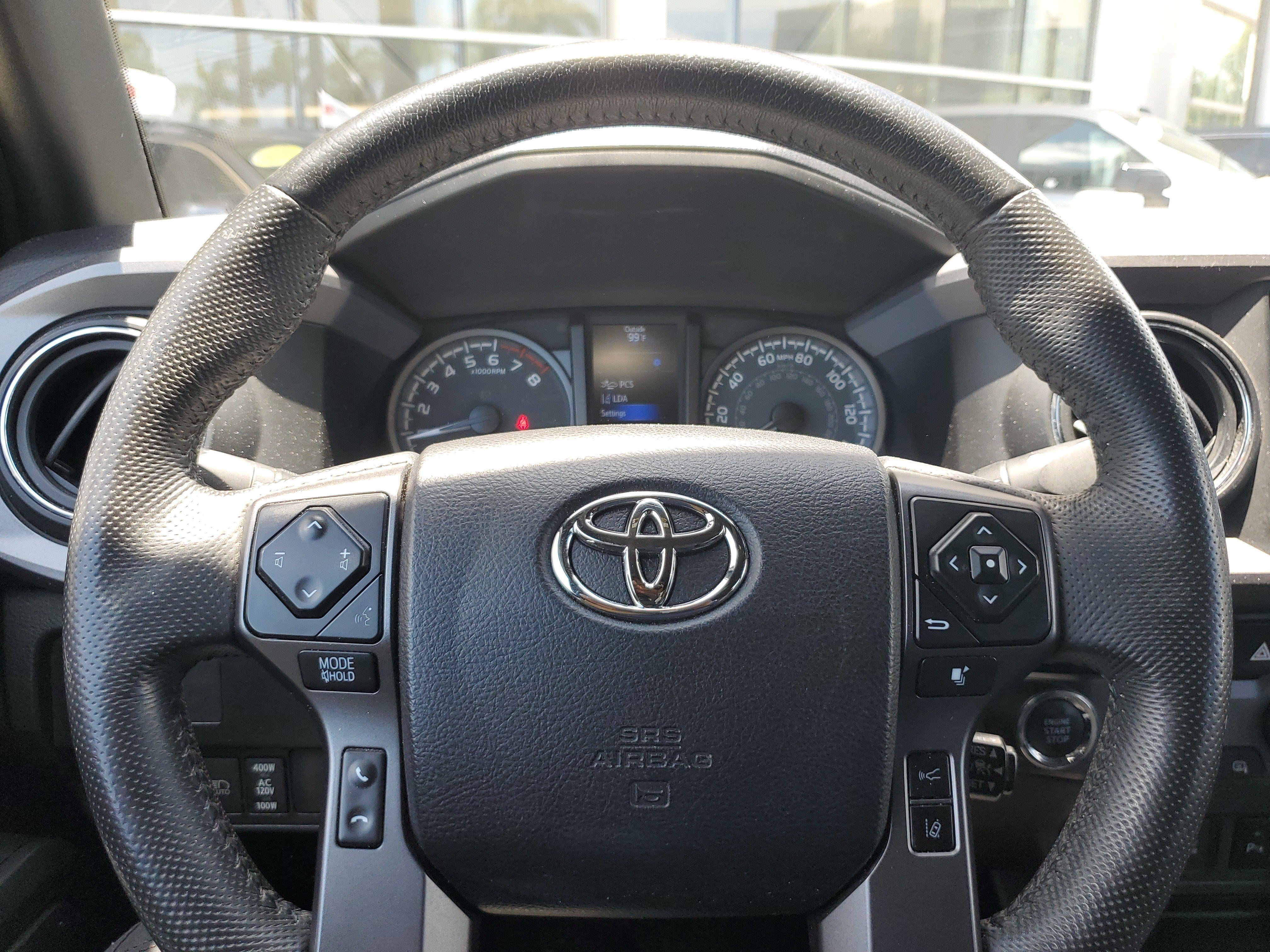 Used 2022 Toyota Tacoma TRD Off-Road w/ Technology Package RWD image 24