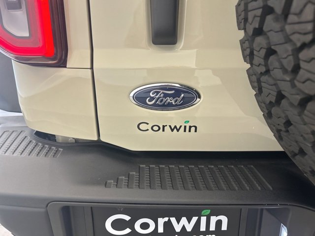 New 2025 Ford Bronco Badlands image 17