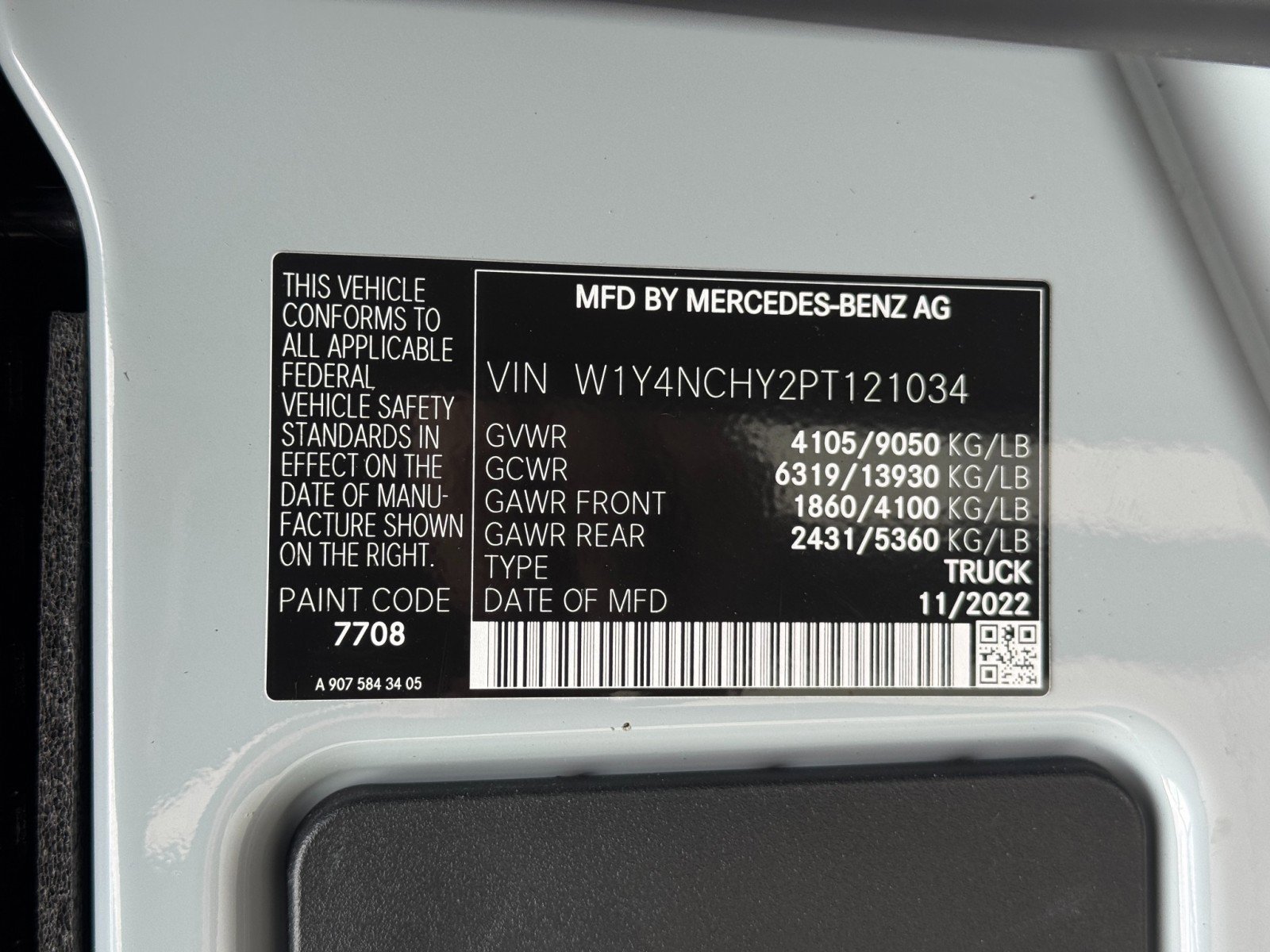 Used 2023 Mercedes-Benz Sprinter 2500 w/ Acoustic Package image 35