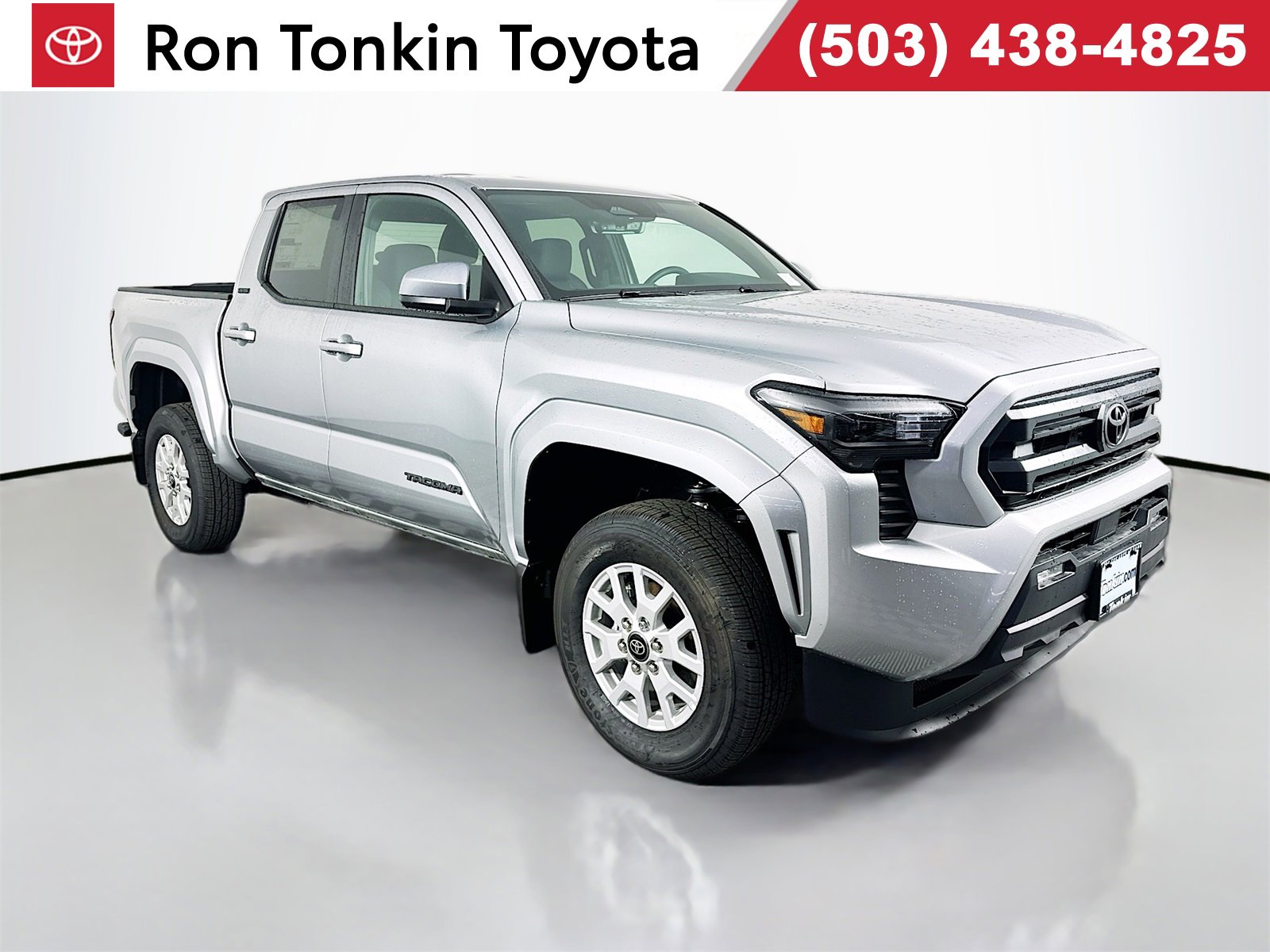 New 2025 Toyota Tacoma SR5