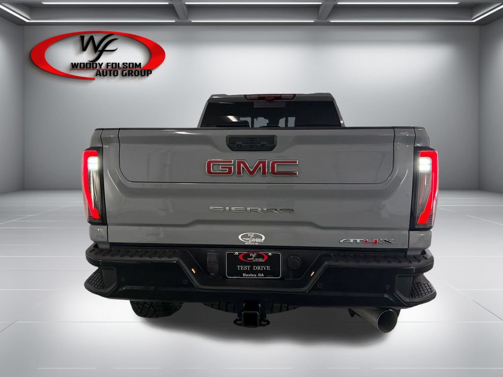 Used 2025 GMC Sierra 2500 AT4X AWD/4WD image 7