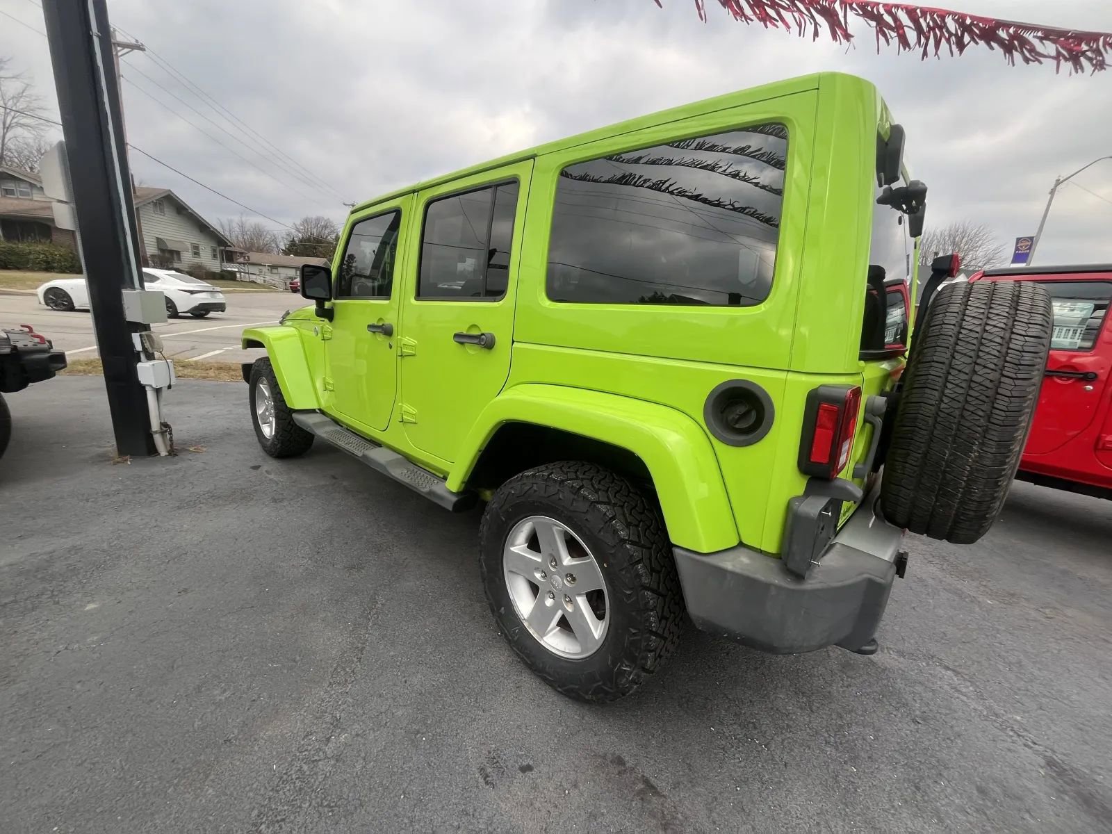 Used 2012 Jeep Wrangler Unlimited Sahara w/ Connectivity Group image 4