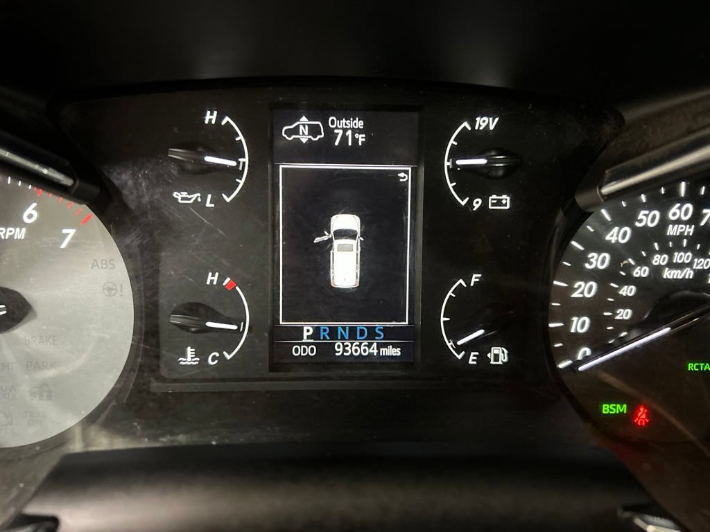 Used 2021 Toyota Sequoia Platinum AWD/4WD image 15