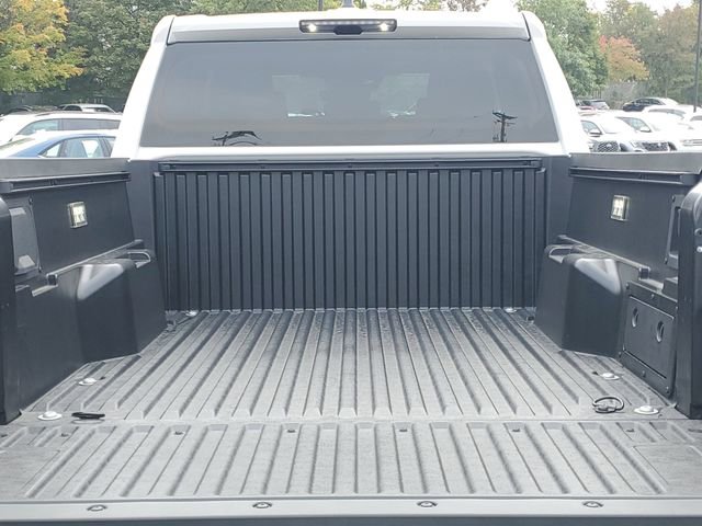 Used 2025 Toyota Tacoma TRD Off-Road image 8