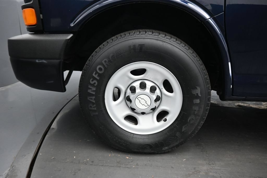 Used 2014 Chevrolet Express 3500 LS RWD image 50